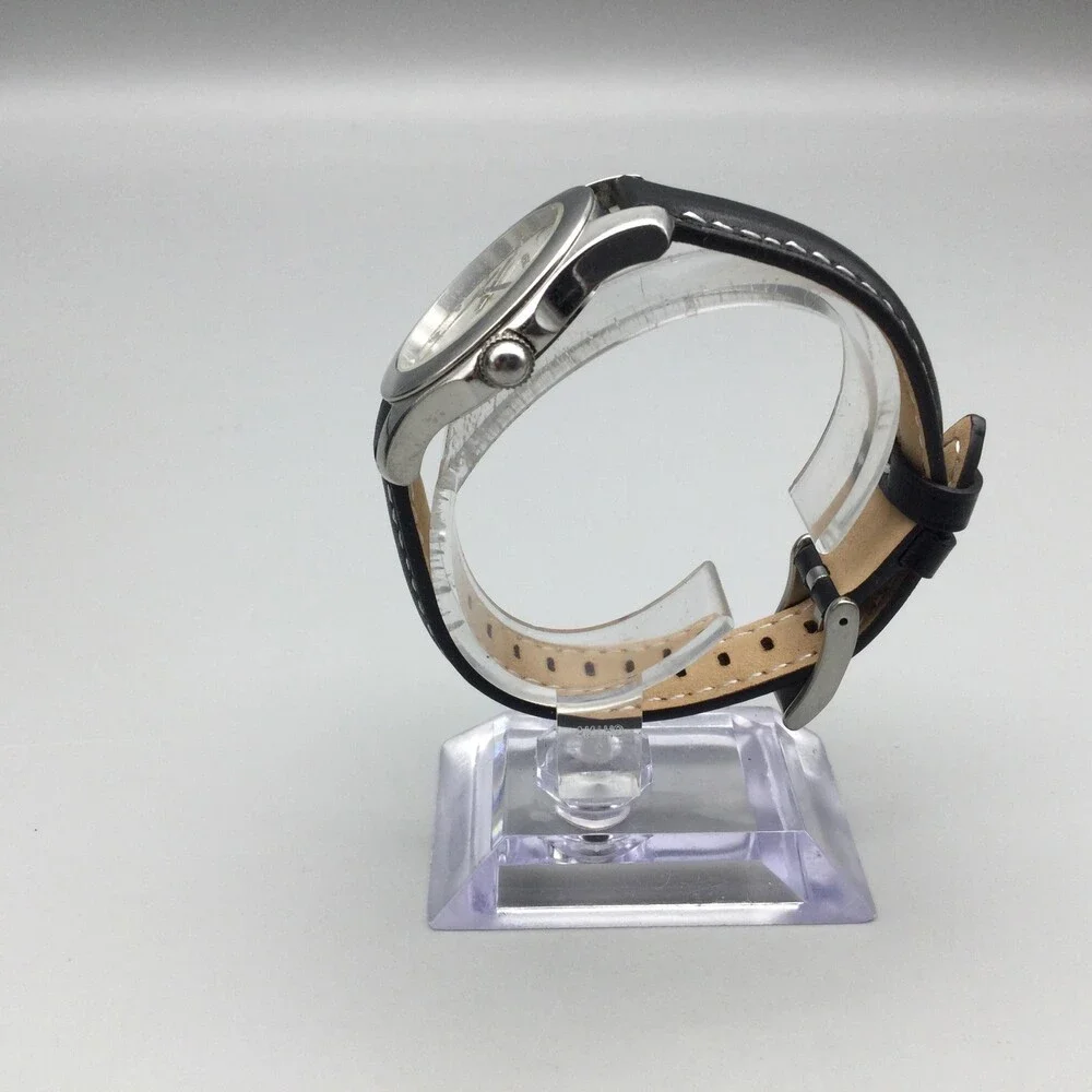 Wenger S.A.K. Design Womens Watch 35mm Silver Tone Date Leather New Battery